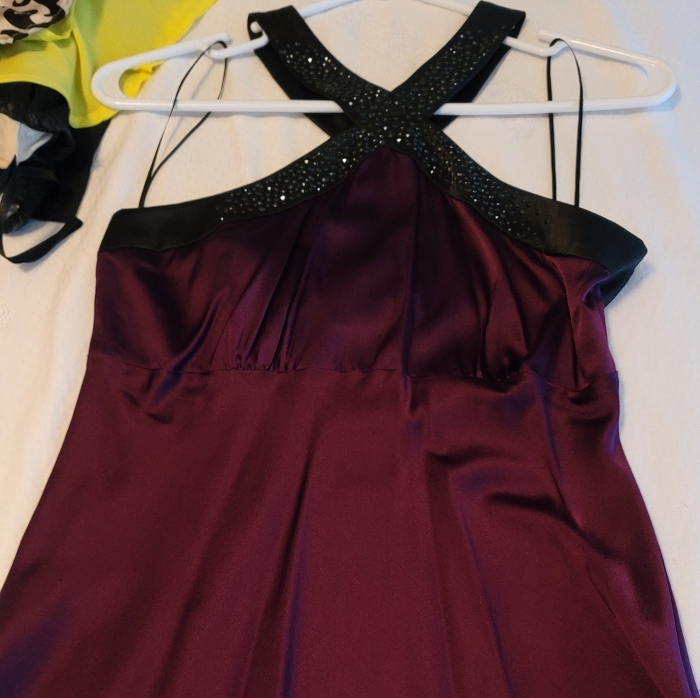 Cache silky sleeveless top with sequins detail